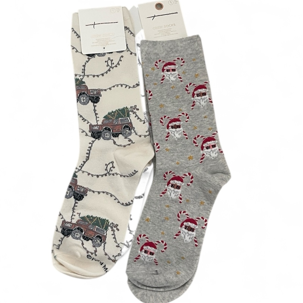 🔥🔥🆕🦅AE 2 PAIR HOLIDAY 🧑‍🎄 🎄CREW SOCKS